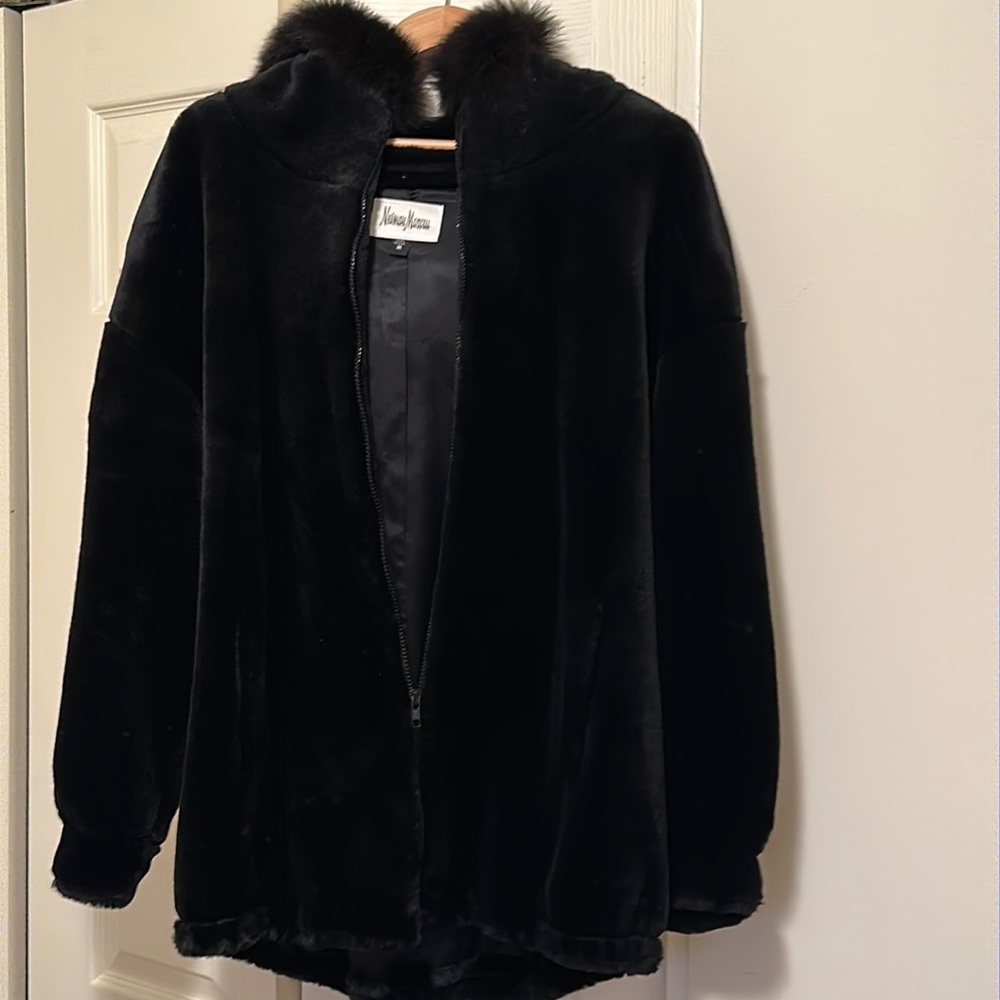 Fur like coat